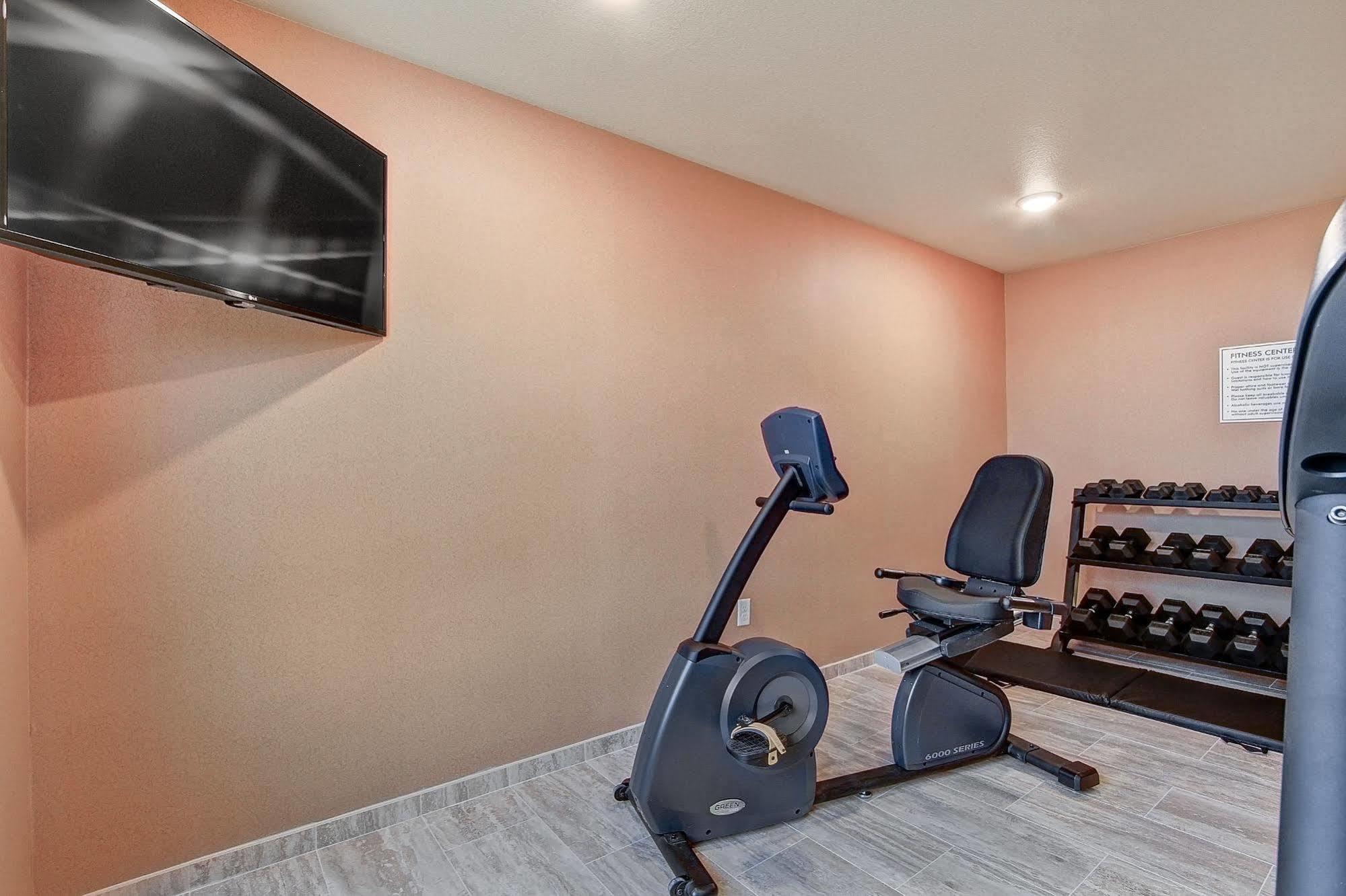 Cobblestone Hotel & Suites Pulaski/Green Bay Ngoại thất bức ảnh