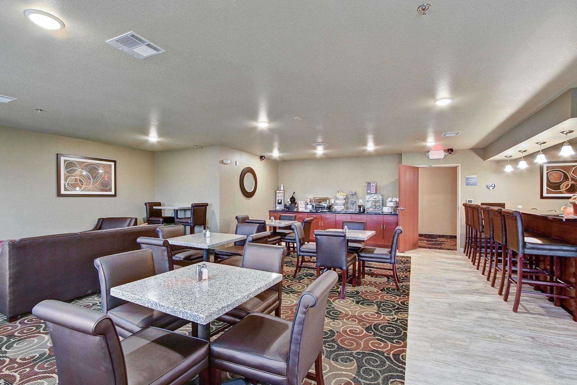 Cobblestone Hotel & Suites Pulaski/Green Bay Ngoại thất bức ảnh