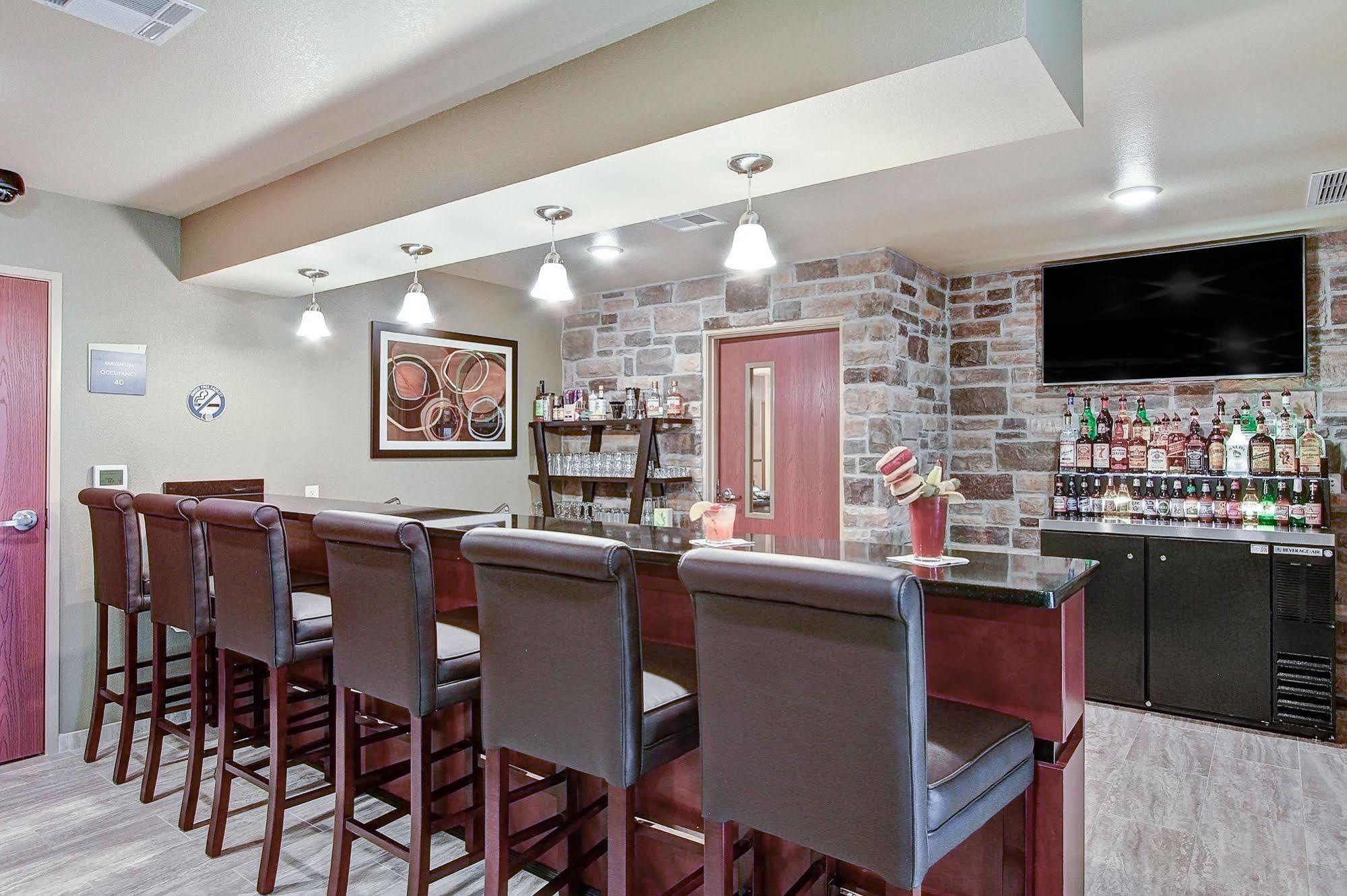 Cobblestone Hotel & Suites Pulaski/Green Bay Ngoại thất bức ảnh